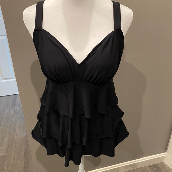 Women’s tankini tops - Picture 2 of 2